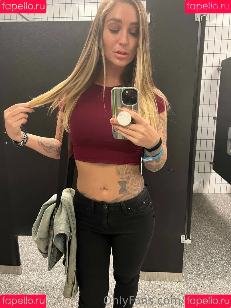 Kleio Valentien Onlyfans Photo Gallery 