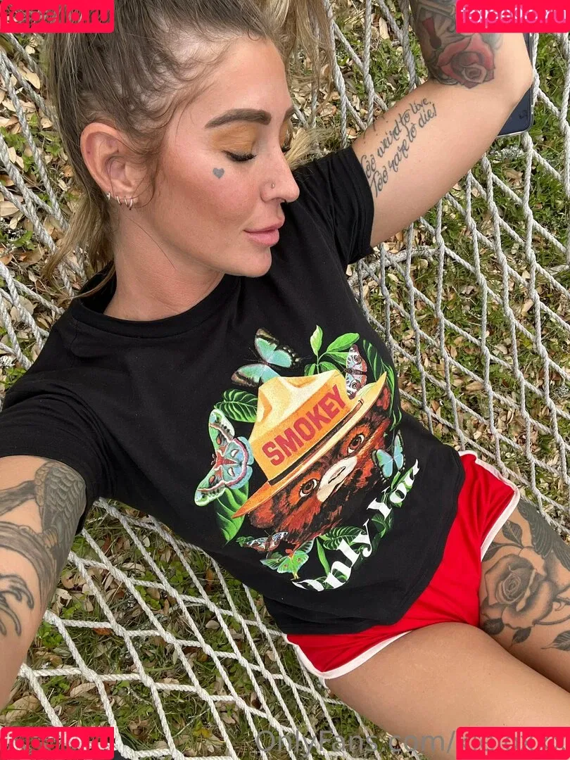 Kleio Valentien Onlyfans Photo Gallery 
