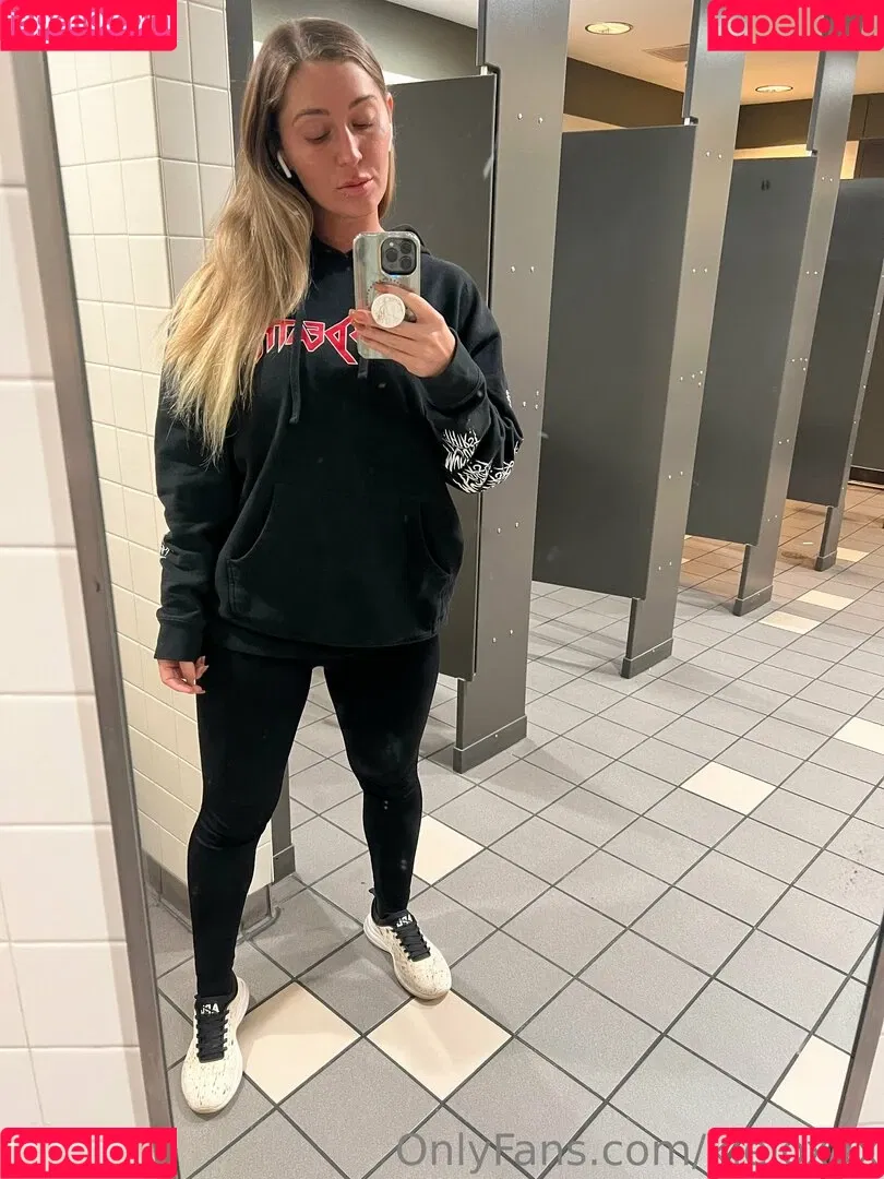 Kleio Valentien Onlyfans Photo Gallery 