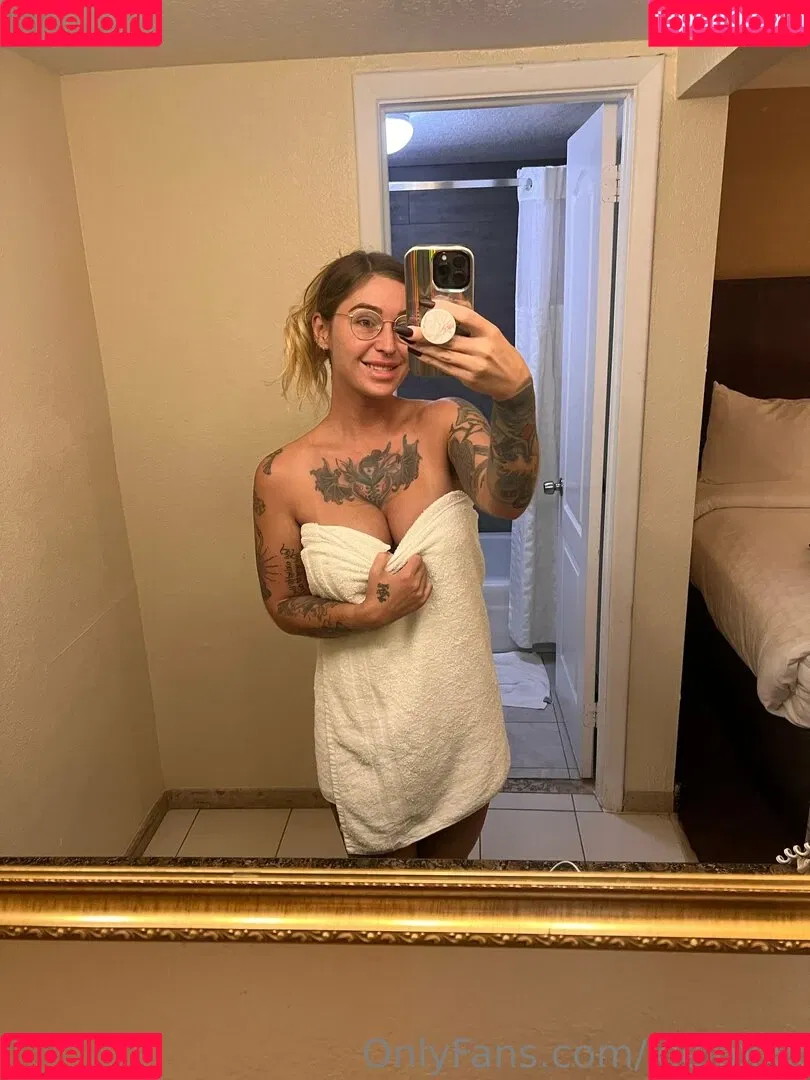 Kleio Valentien Onlyfans Photo Gallery 