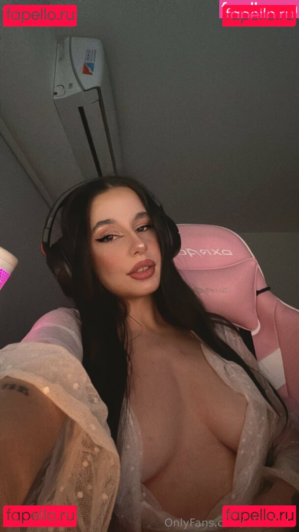whosbelu Nude Onlyfans Photo 43