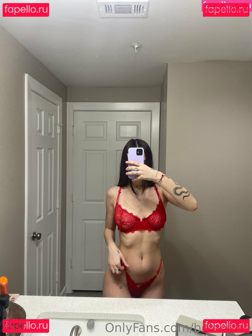 whosbelu Nude Onlyfans Photo 21