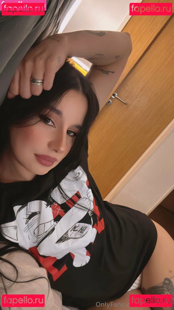 whosbelu Nude Onlyfans Photo 4