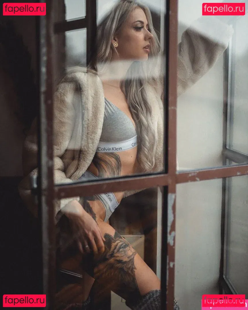 Farbenfuchs Onlyfans Photo Gallery 