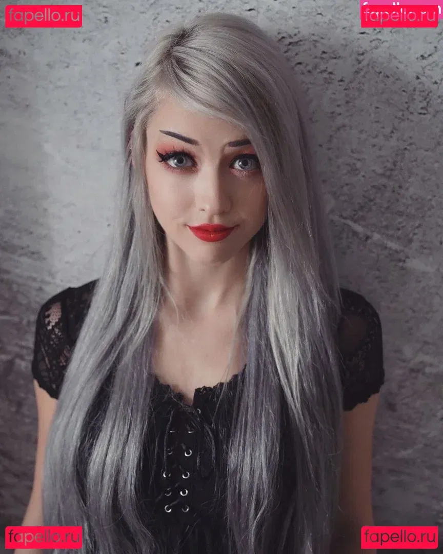 Farbenfuchs Onlyfans Photo Gallery 