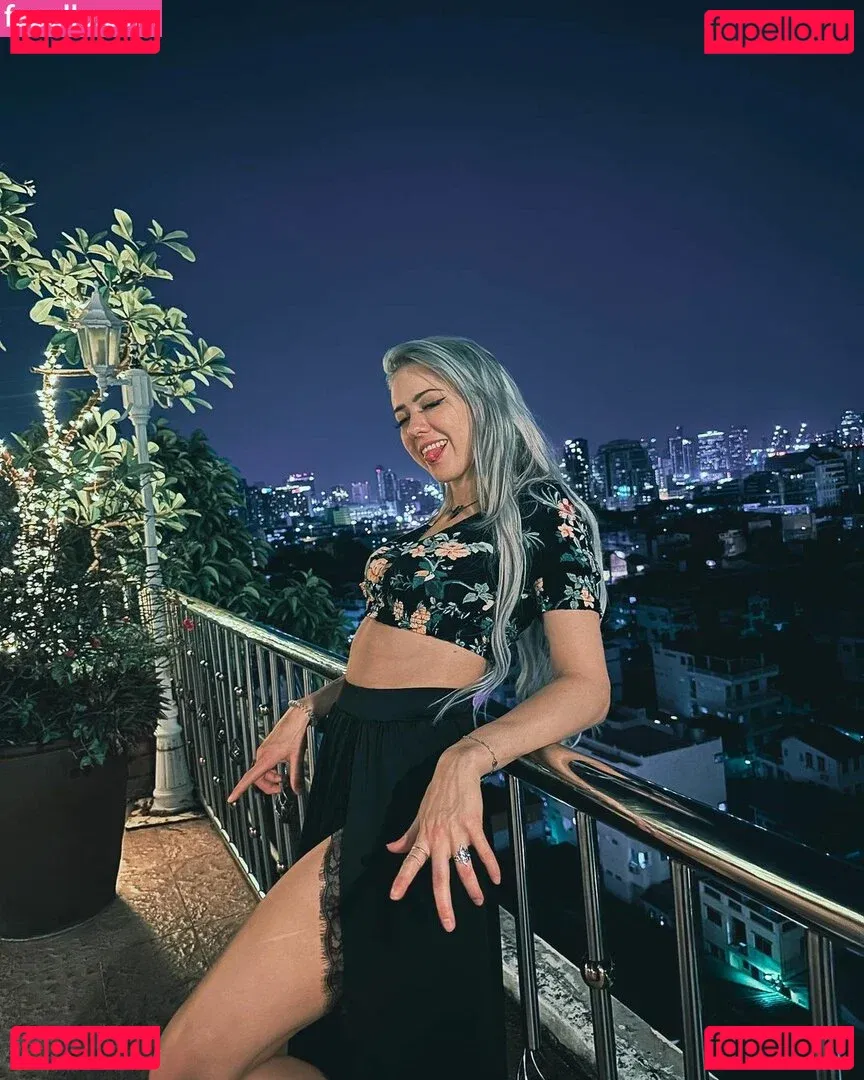 Farbenfuchs Onlyfans Photo Gallery 