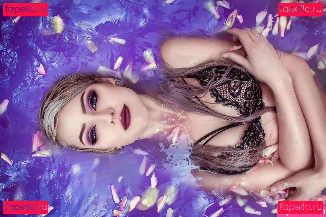 Farbenfuchs Onlyfans Photo Gallery 