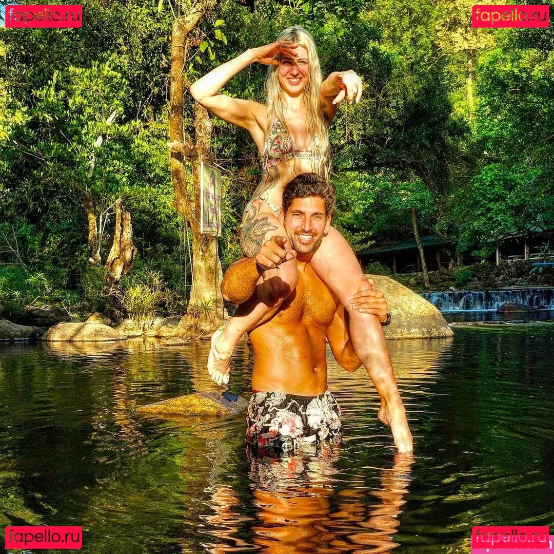 Farbenfuchs Onlyfans Photo Gallery 