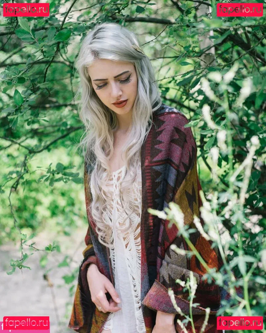 Farbenfuchs Onlyfans Photo Gallery 