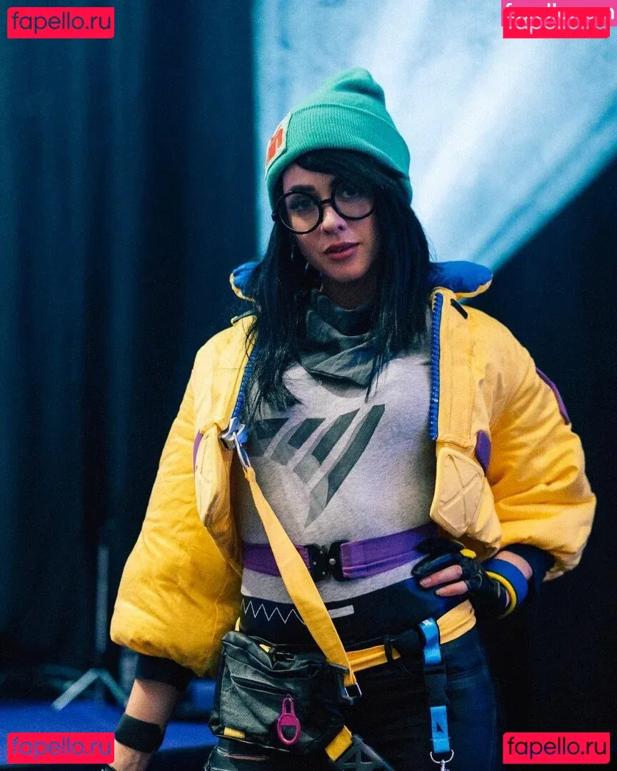 Farbenfuchs Onlyfans Photo Gallery 