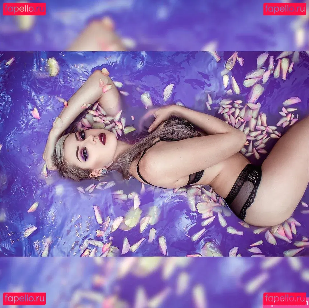 Farbenfuchs Onlyfans Photo Gallery 