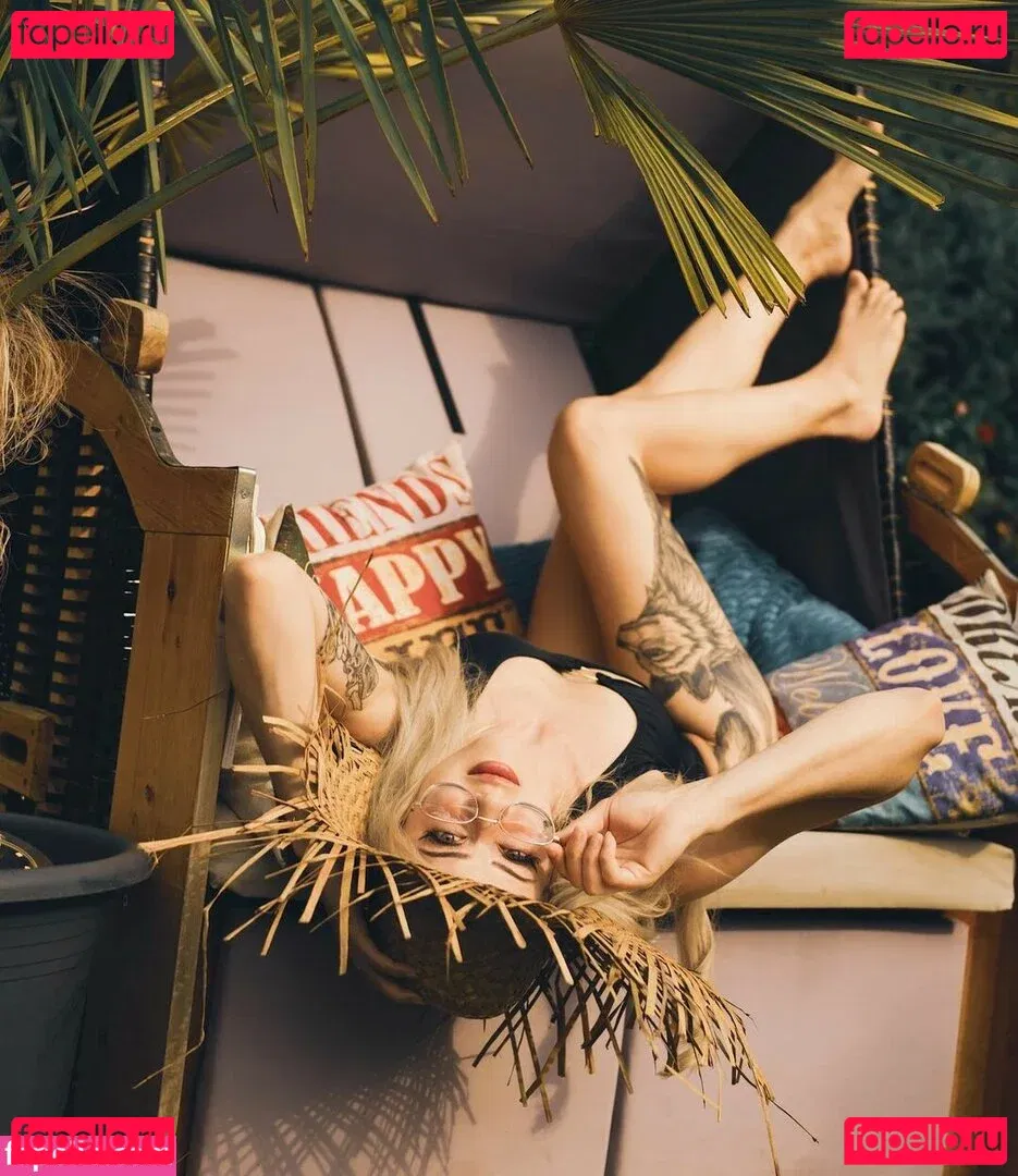 Farbenfuchs Onlyfans Photo Gallery 