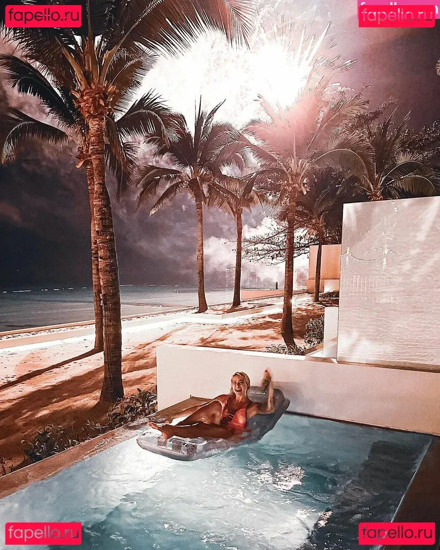 Farbenfuchs Onlyfans Photo Gallery 