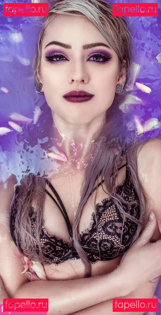 Farbenfuchs Onlyfans Photo Gallery 