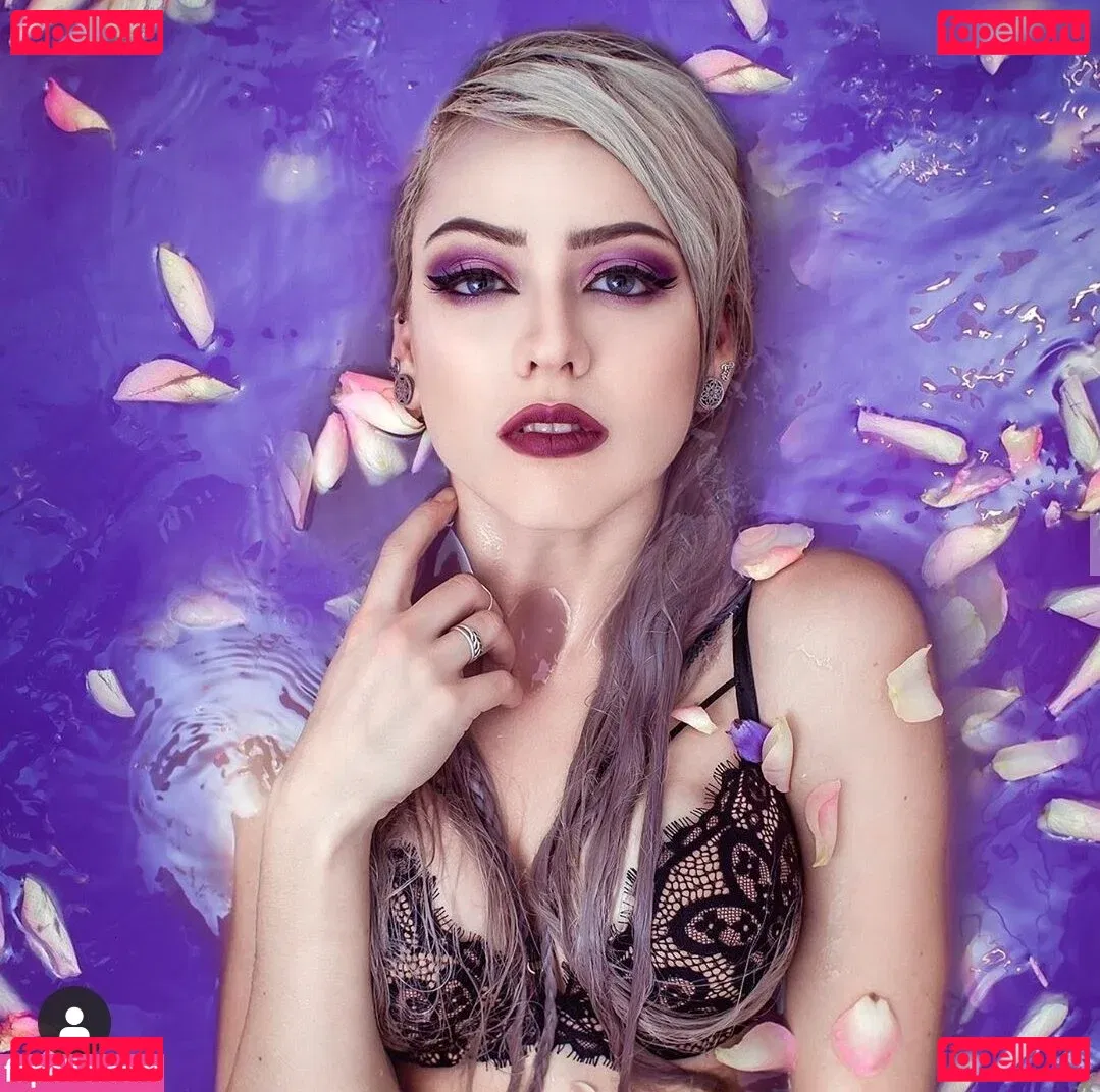 Farbenfuchs Onlyfans Photo Gallery 