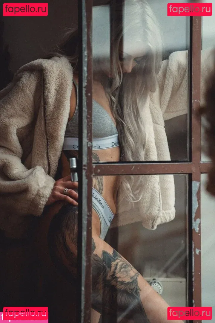 Farbenfuchs Onlyfans Photo Gallery 