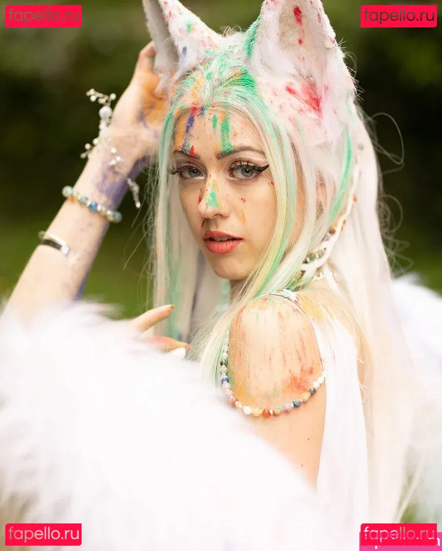 Farbenfuchs Onlyfans Photo Gallery 