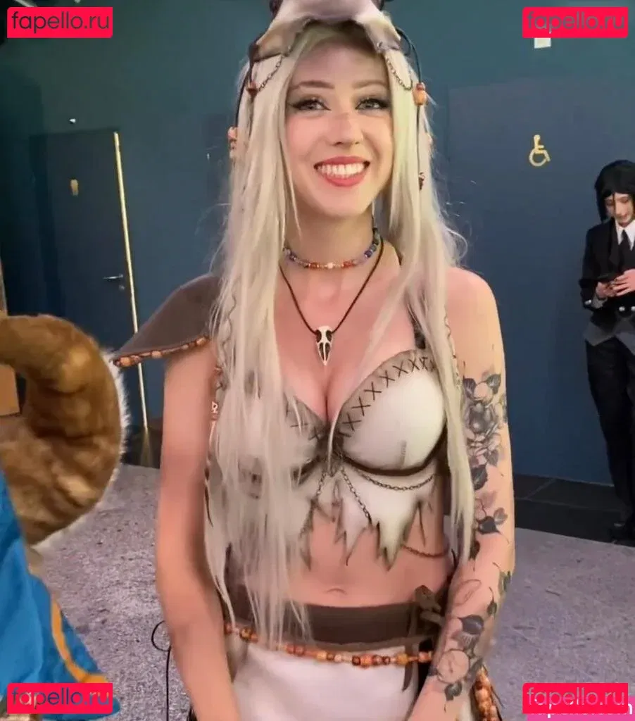 Farbenfuchs Onlyfans Photo Gallery 