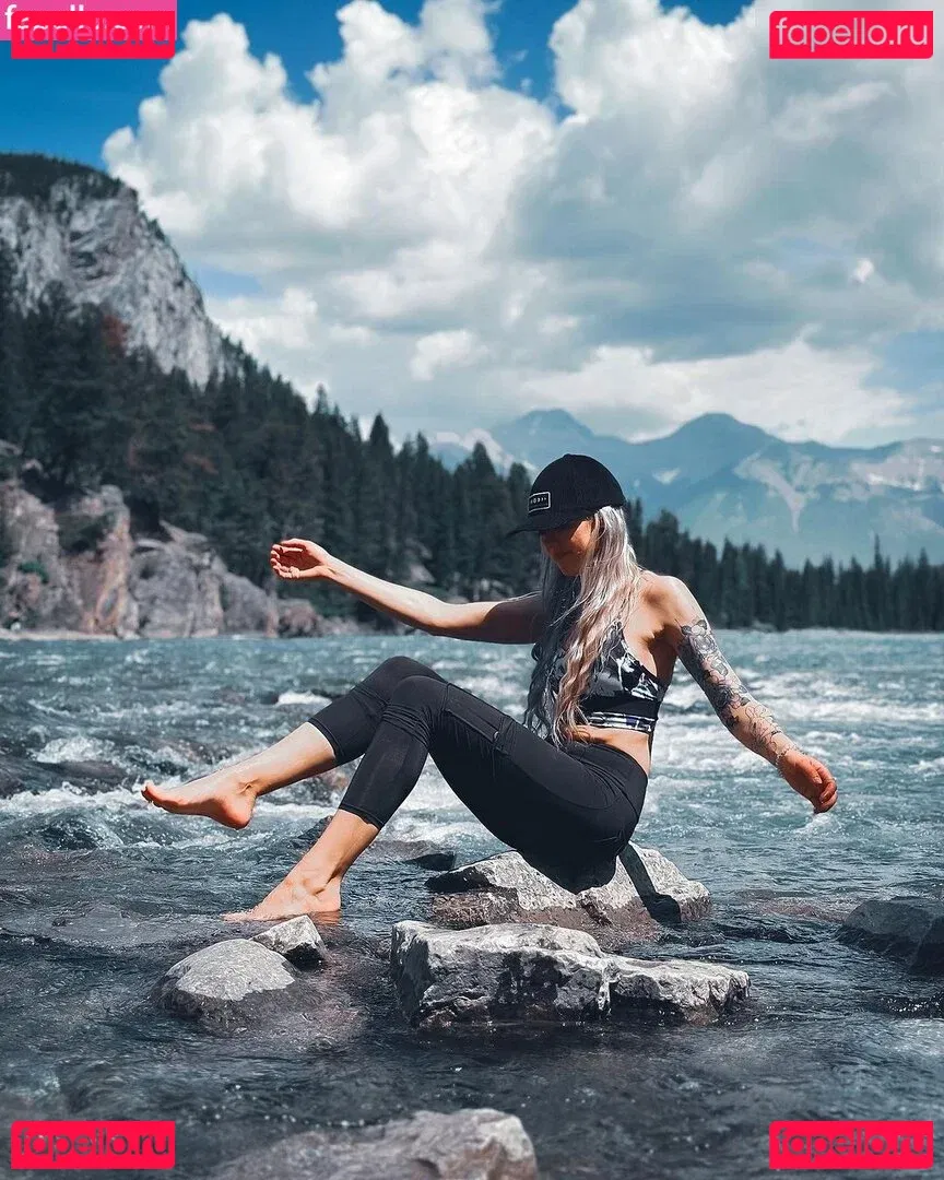 Farbenfuchs Onlyfans Photo Gallery 