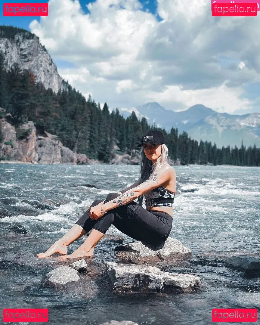 Farbenfuchs Onlyfans Photo Gallery 