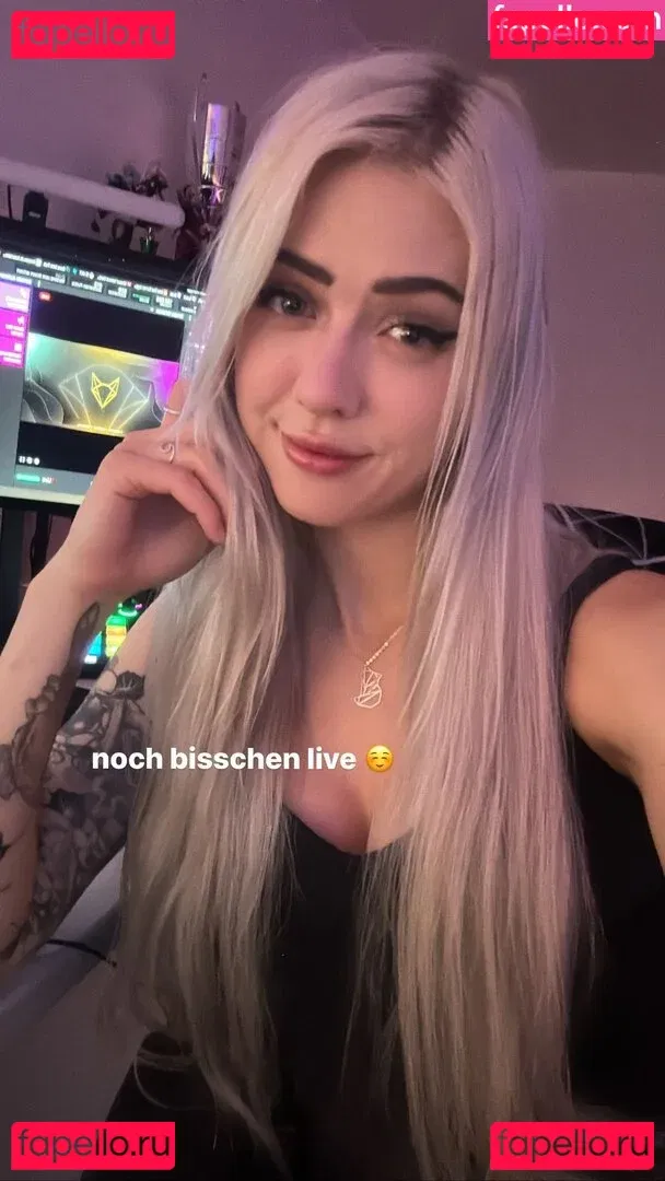 Farbenfuchs Onlyfans Photo Gallery 