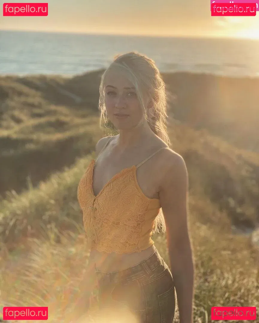 Farbenfuchs Onlyfans Photo Gallery 