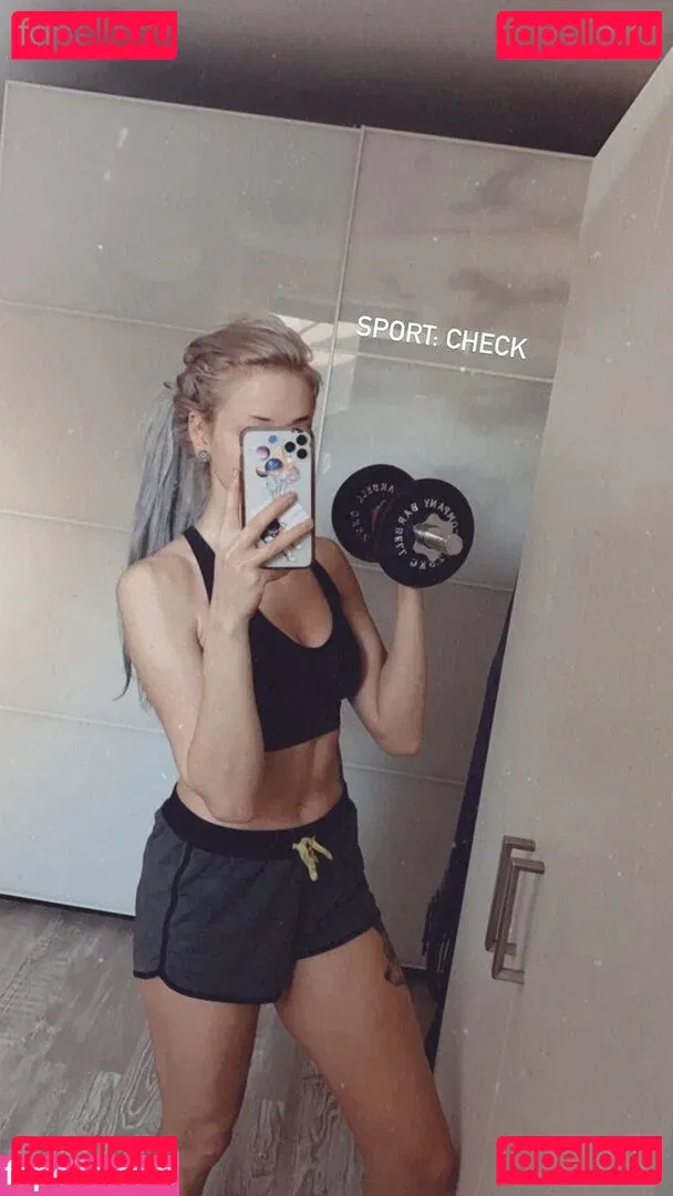 Farbenfuchs Onlyfans Photo Gallery 