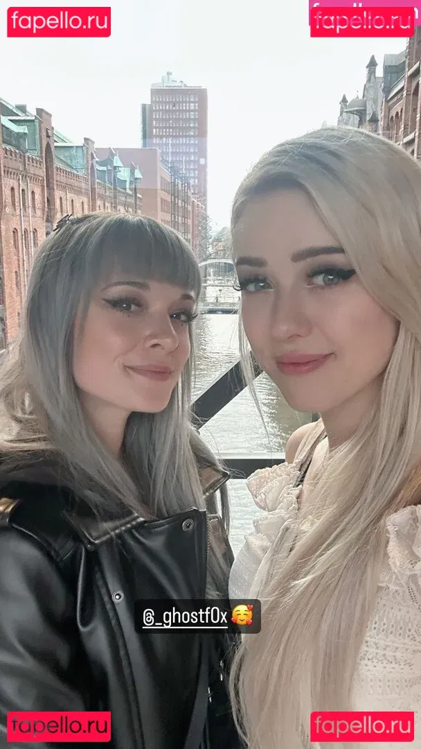 Farbenfuchs Onlyfans Photo Gallery 