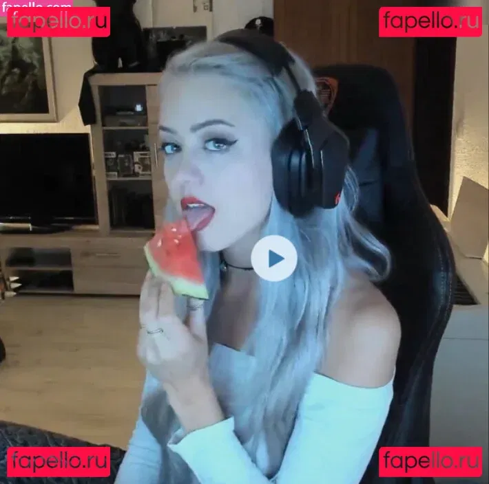 Farbenfuchs Onlyfans Photo Gallery 