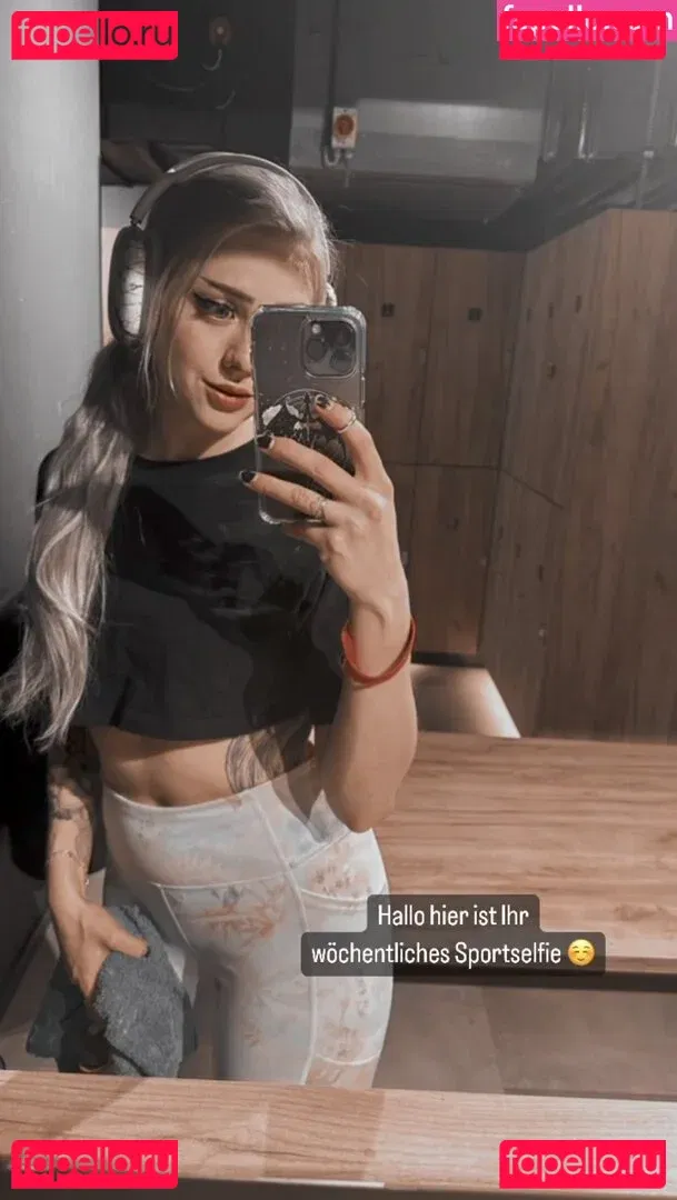 Farbenfuchs Onlyfans Photo Gallery 