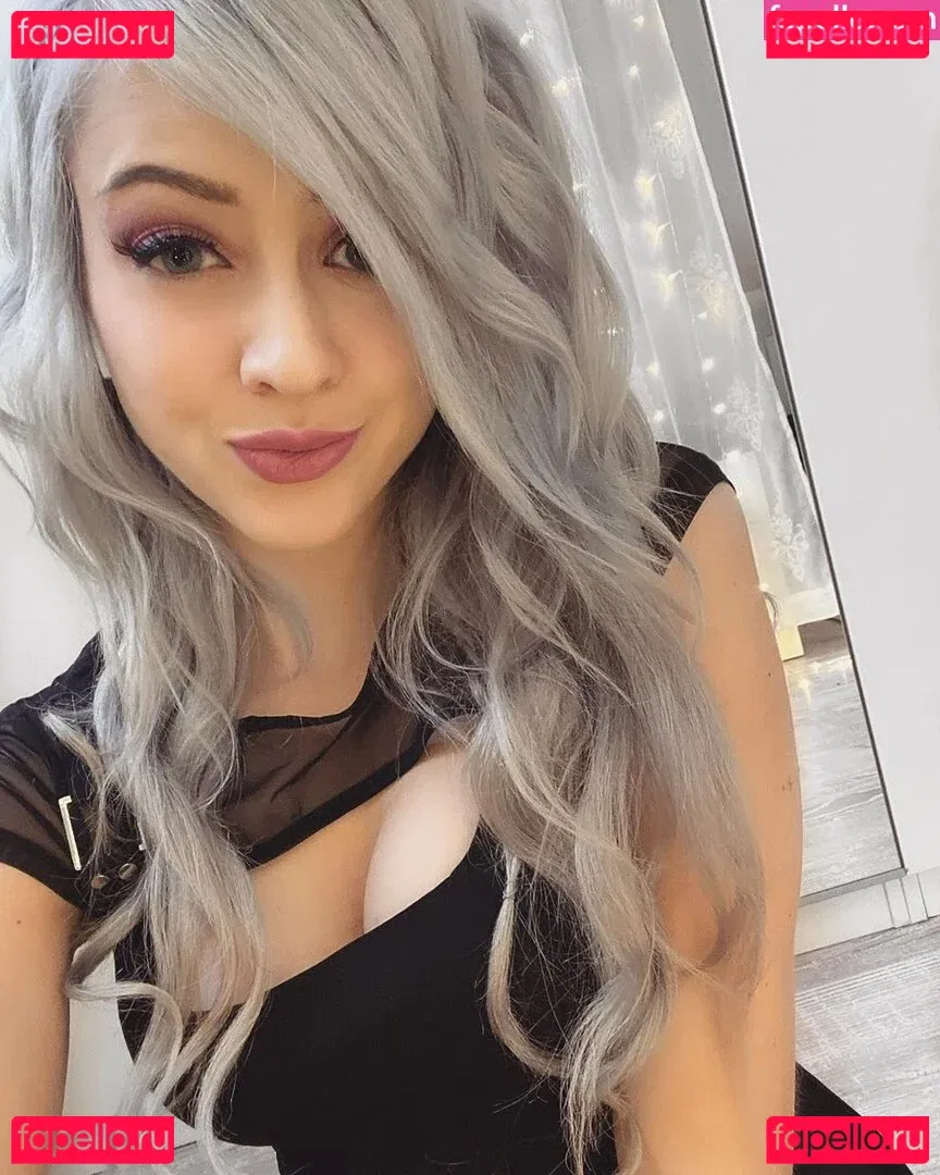 Farbenfuchs Onlyfans Photo Gallery 