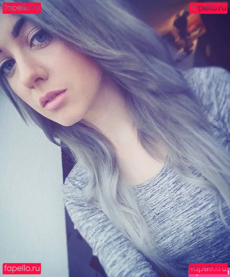 Farbenfuchs Onlyfans Photo Gallery 