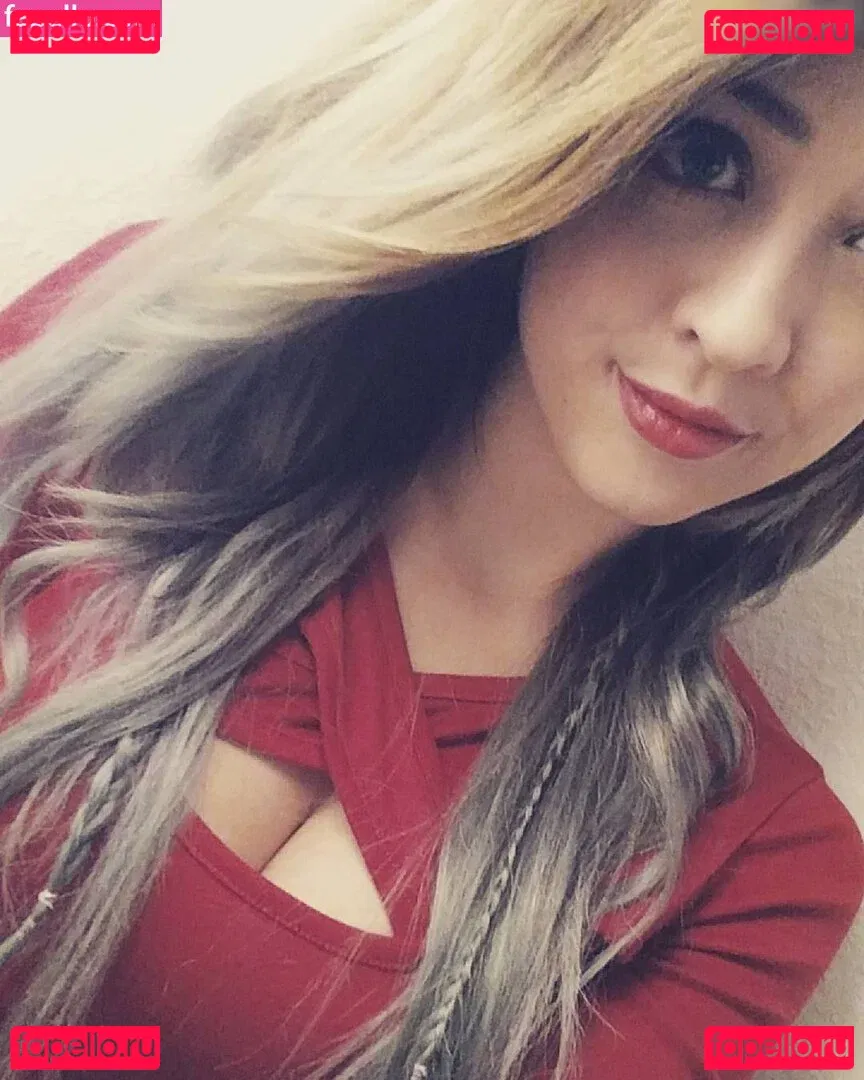 Farbenfuchs Onlyfans Photo Gallery 