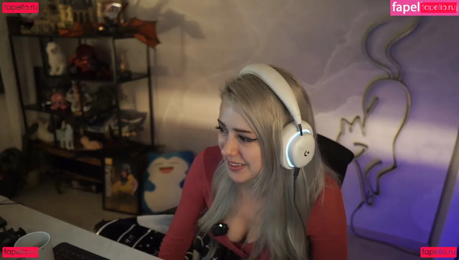 Farbenfuchs Onlyfans Photo Gallery 