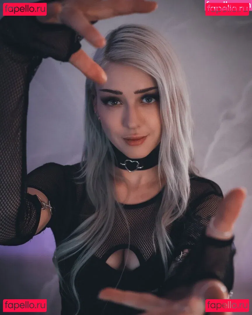 Farbenfuchs Onlyfans Photo Gallery 