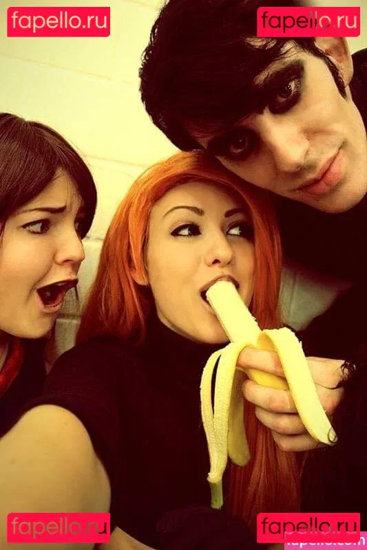 Farbenfuchs Onlyfans Photo Gallery 