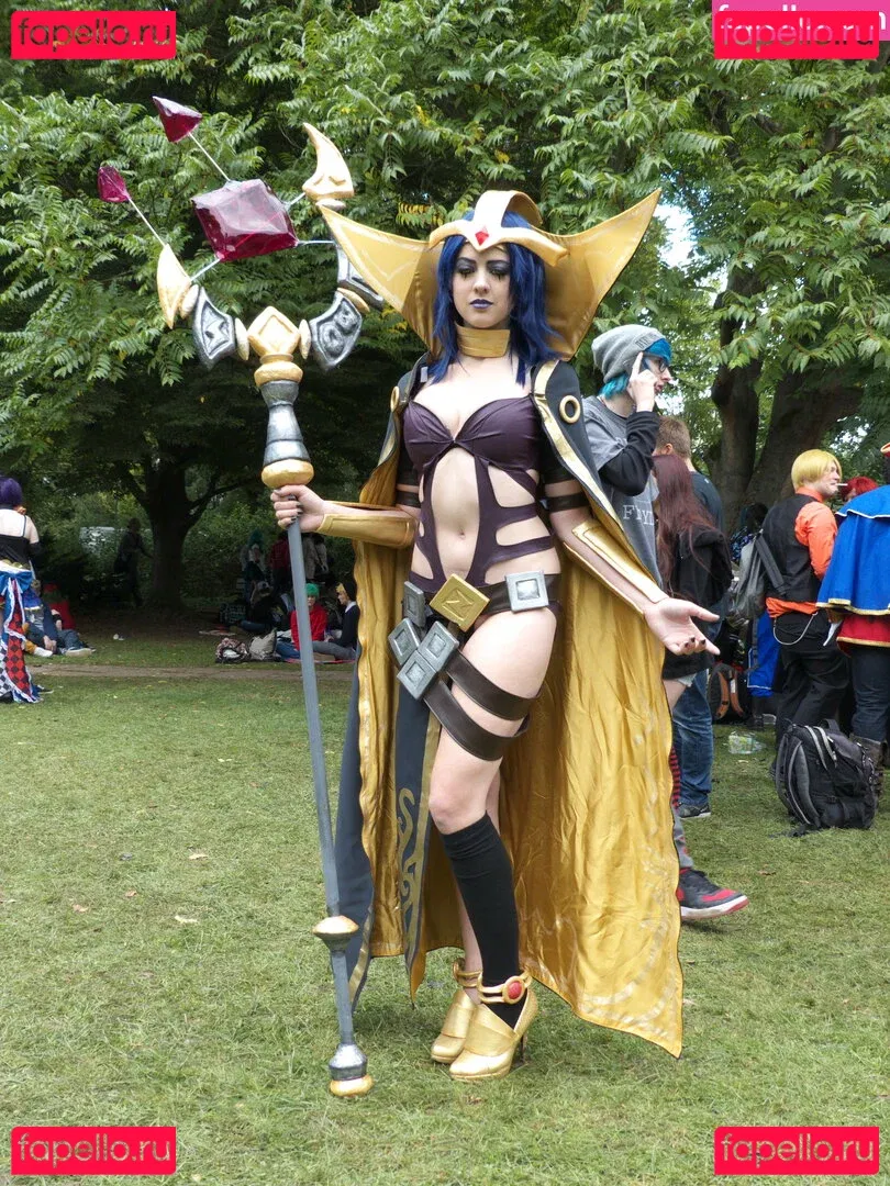 Farbenfuchs Onlyfans Photo Gallery 