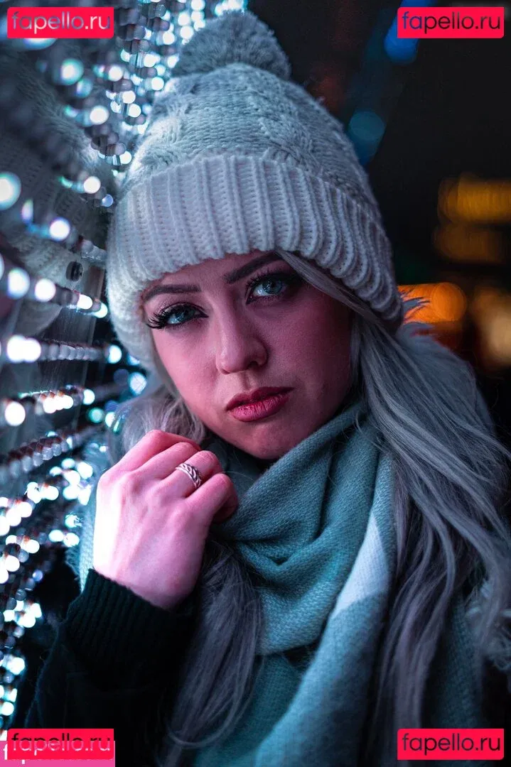 Farbenfuchs Onlyfans Photo Gallery 