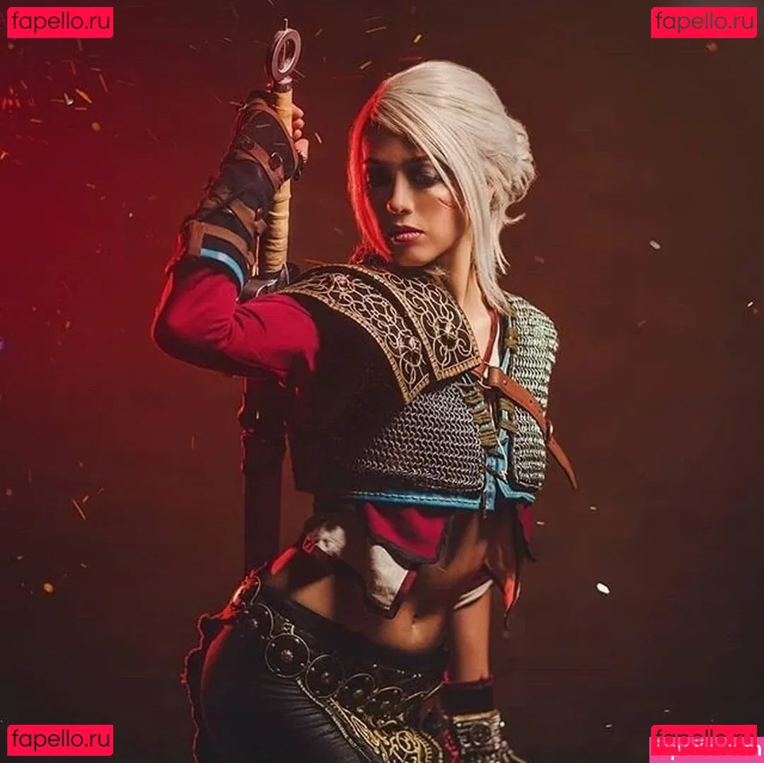 Farbenfuchs Onlyfans Photo Gallery 