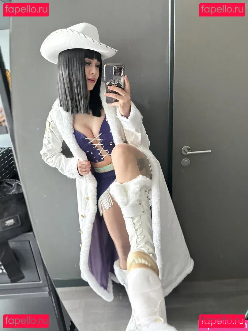 Farbenfuchs Onlyfans Photo Gallery 