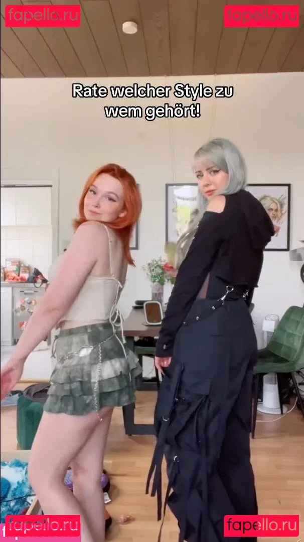 Farbenfuchs Onlyfans Photo Gallery 