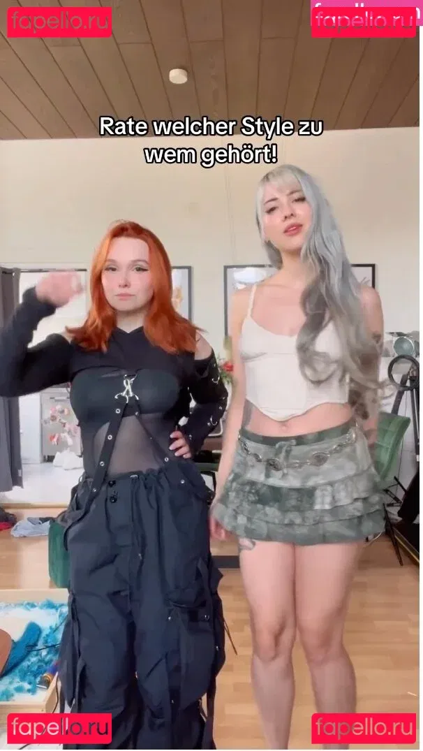 Farbenfuchs Onlyfans Photo Gallery 