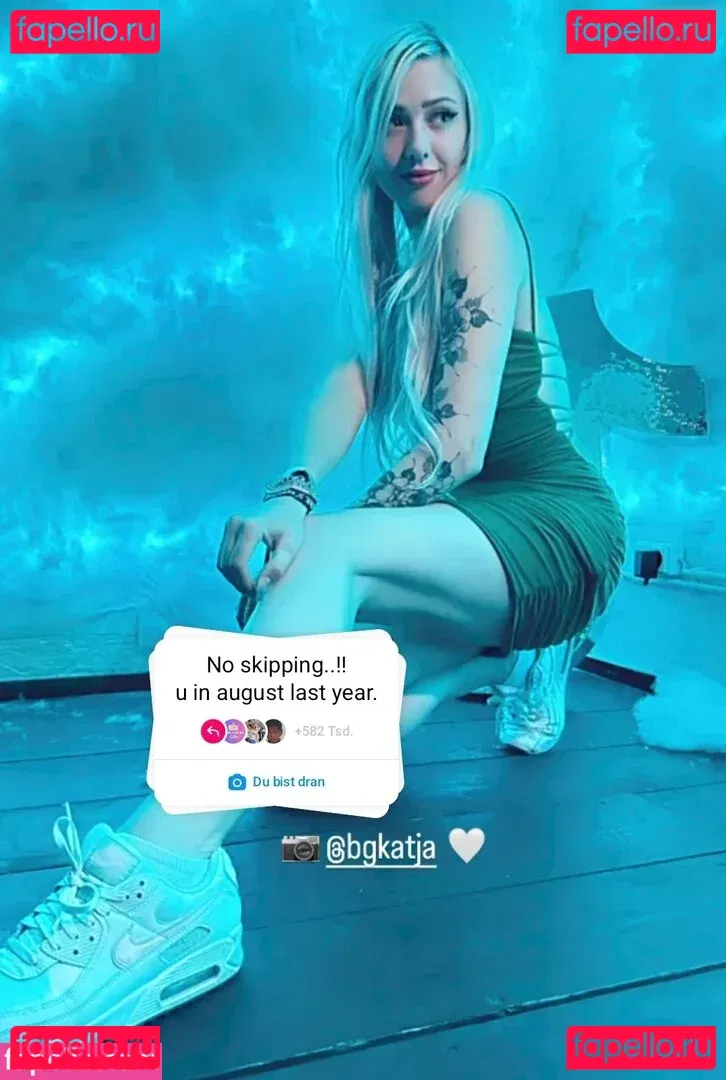 Farbenfuchs Onlyfans Photo Gallery 