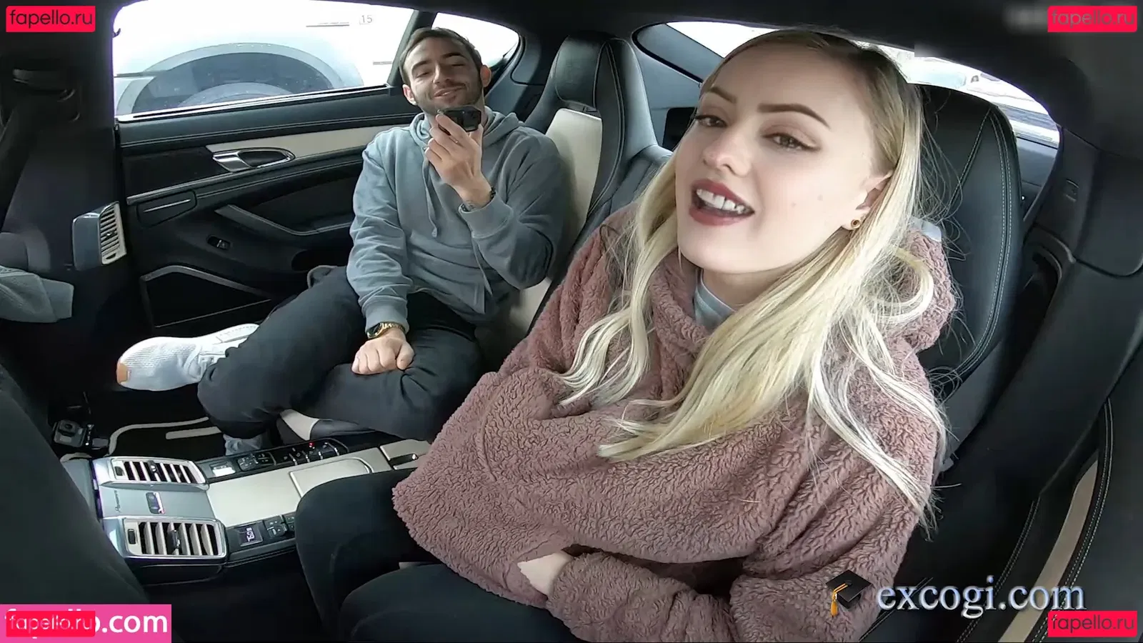 Farbenfuchs Onlyfans Photo Gallery 