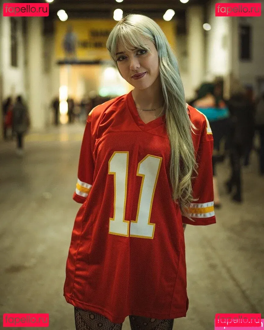 Farbenfuchs Onlyfans Photo Gallery 