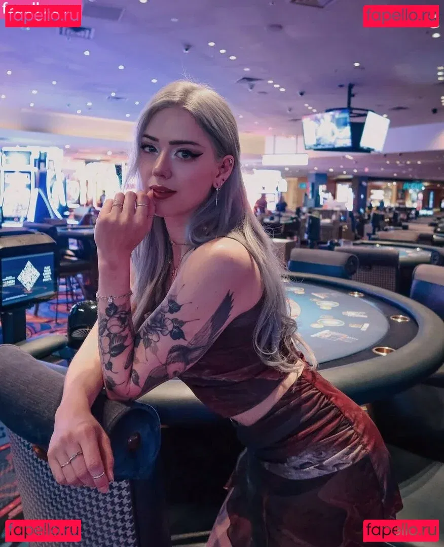 Farbenfuchs Onlyfans Photo Gallery 