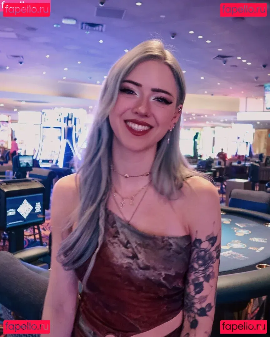 Farbenfuchs Onlyfans Photo Gallery 