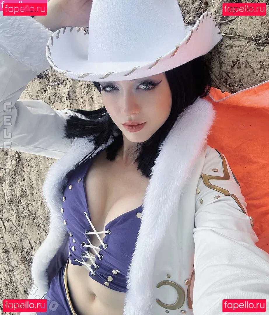 Farbenfuchs Onlyfans Photo Gallery 