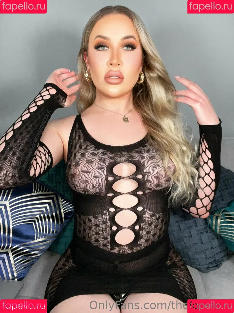 theavacole Onlyfans Photo Gallery 