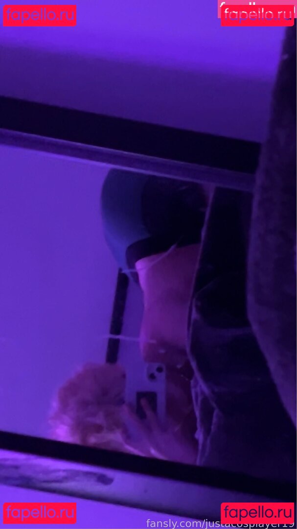 justacosplayer19 Nude Onlyfans Photo 10